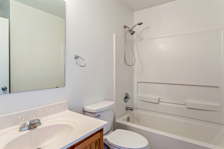 Photo 6 of 20 - 8130 Willow Country, San Antonio, TX 78254