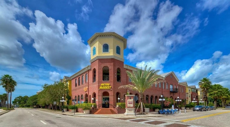 Photo 1 of 29 - 1810 E Palm Ave #5204, Tampa, FL 33605