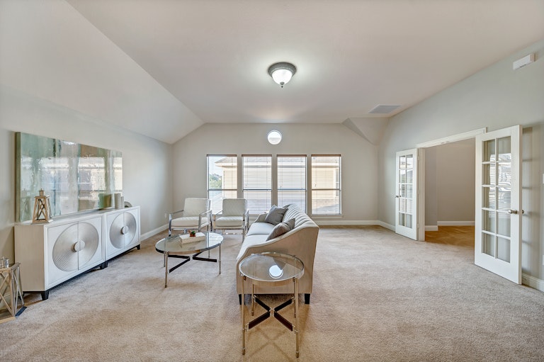 Photo 26 of 43 - 2740 Cape Pearl Dr, Grand Prairie, TX 75054