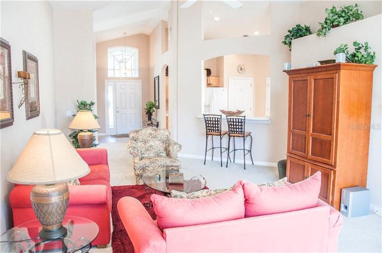 Photo 11 of 19 - 301 Henley Cir, Davenport, FL 33896