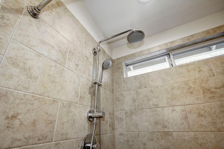 Photo 31 of 54 - 9305 Starfish Way, Elk Grove, CA 95758