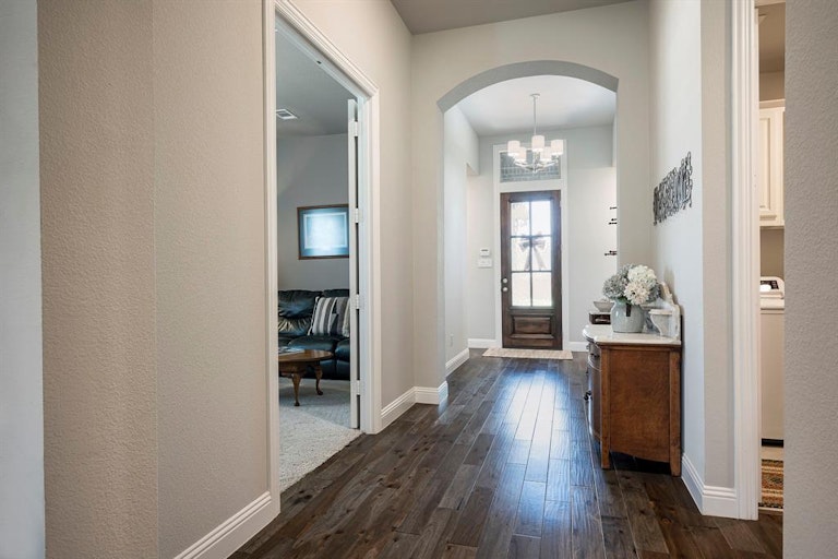 Photo 19 of 40 - 1711 Birdsong Ln, Prosper, TX 75078