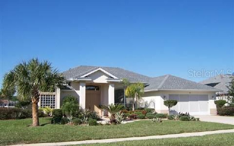 Photo 1 of 1 - 60 Mount Vernon Ln, Palm Coast, FL 32164