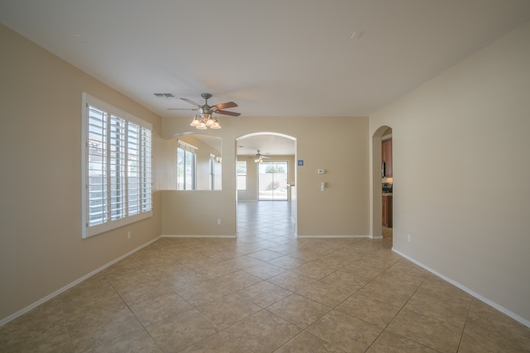 Photo 4 of 27 - 12837 N 140th Dr, Surprise, AZ 85379