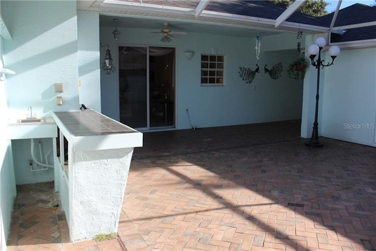Photo 5 of 19 - 3904 Allamanda Ct, Clermont, FL 34711