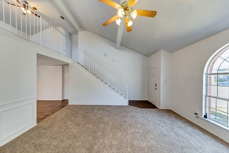 Photo 12 of 28 - 8141 Dripping Springs Dr, Fort Worth, TX 76134