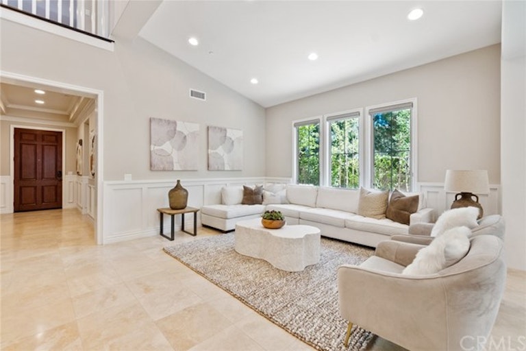 Photo 6 of 72 - 34 Shadybend, Irvine, CA 92602