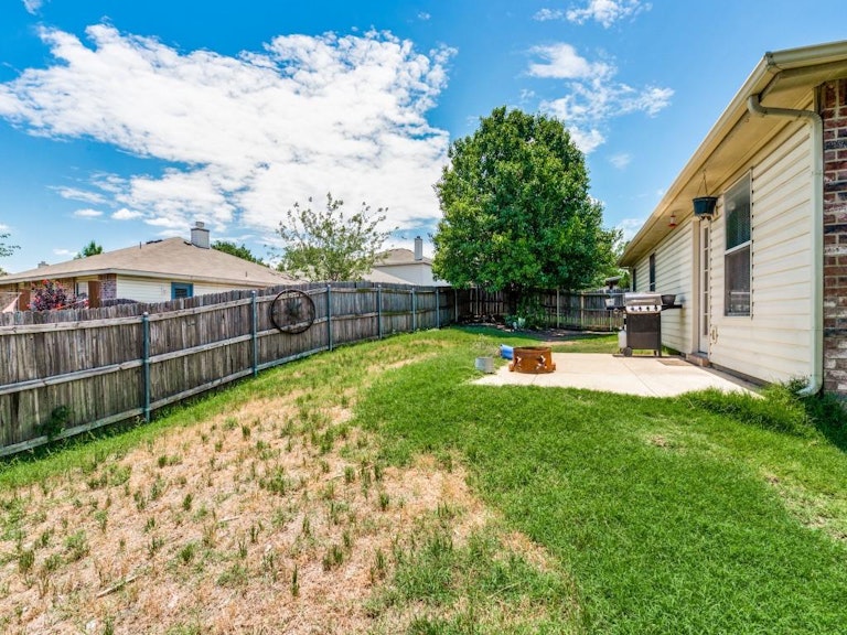 Photo 22 of 23 - 5309 Kingslink Cir, Fort Worth, TX 76135