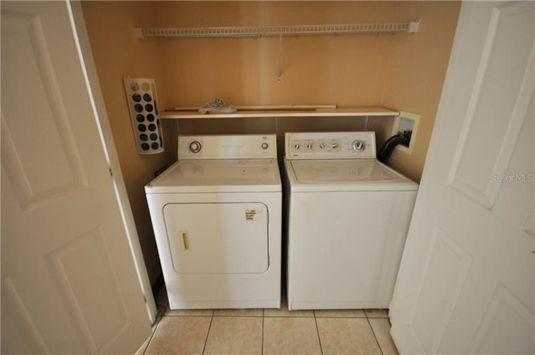 Photo 5 of 13 - 6166 Stevenson Dr #205, Orlando, FL 32835