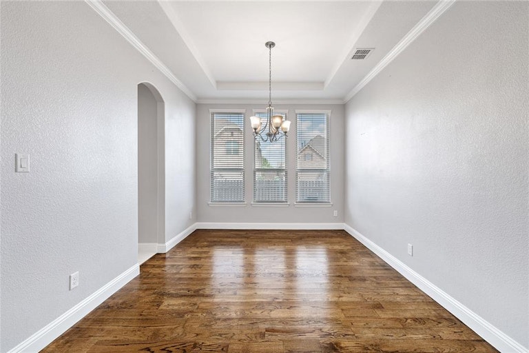 Photo 16 of 36 - 2317 Prairie Glen St, The Colony, TX 75056