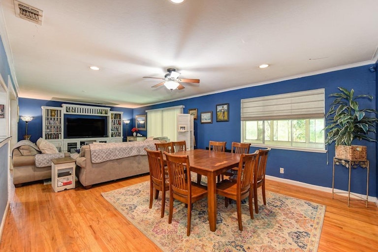 Photo 6 of 26 - 10664 Chardonay Dr, Rancho Cordova, CA 95670