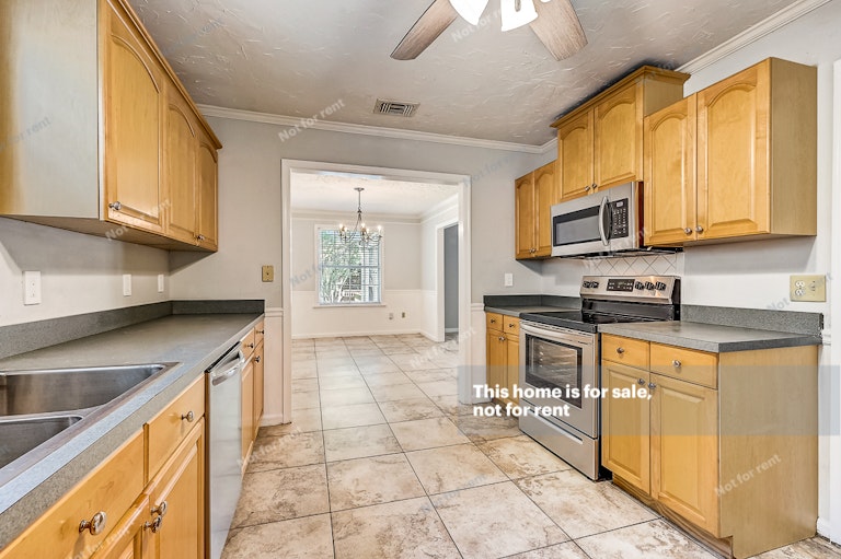 Photo 23 of 33 - 5341 Julington Ridge Dr S, Jacksonville, FL 32258