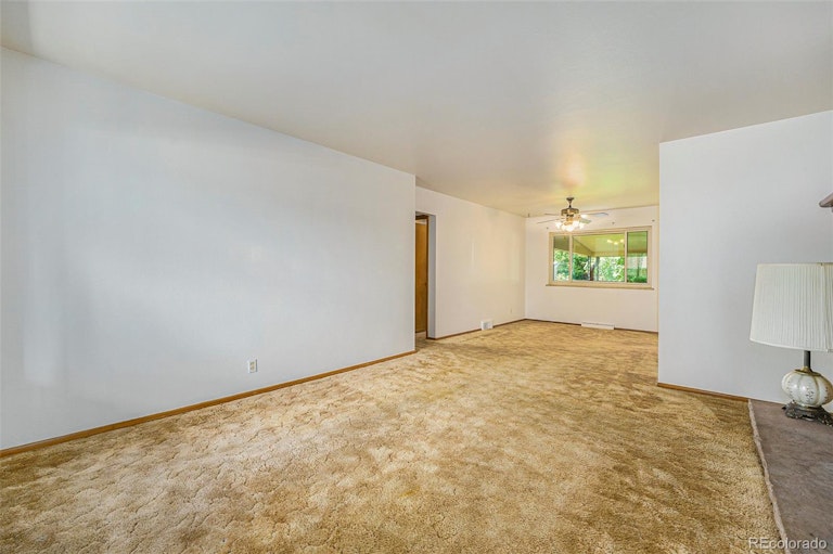 Photo 17 of 21 - 319 Quay St, Lakewood, CO 80226