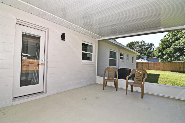 Photo 32 of 40 - 2201 Murdock Blvd, Orlando, FL 32817