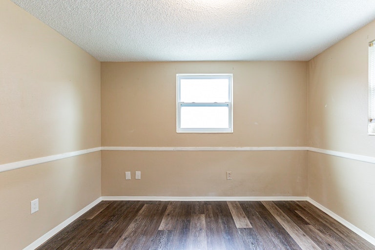 Photo 16 of 20 - 6207 7th Ave, New Port Richey, FL 34653