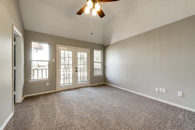 Photo 23 of 31 - 13004 Hermitage Ln, Frisco, TX 75035