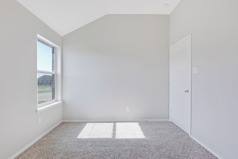 Photo 21 of 26 - 225 Brandi Ridge Dr, Midlothian, TX 76065
