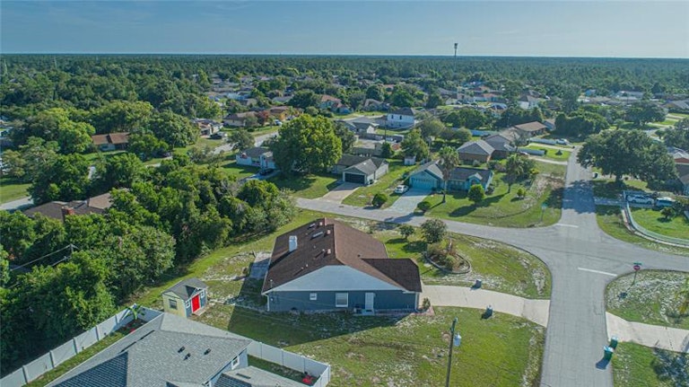 Photo 19 of 51 - 2860 Flynn St, Deltona, FL 32738