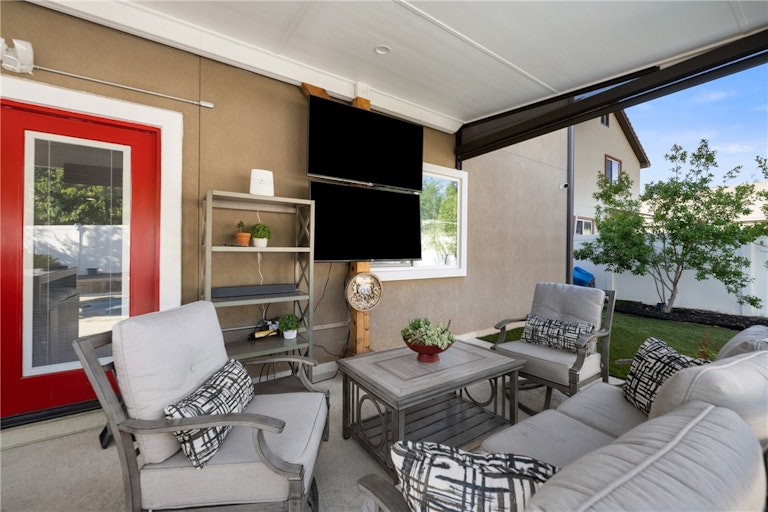 Photo 30 of 40 - 5617 Boros Dr, Austin, TX 78747