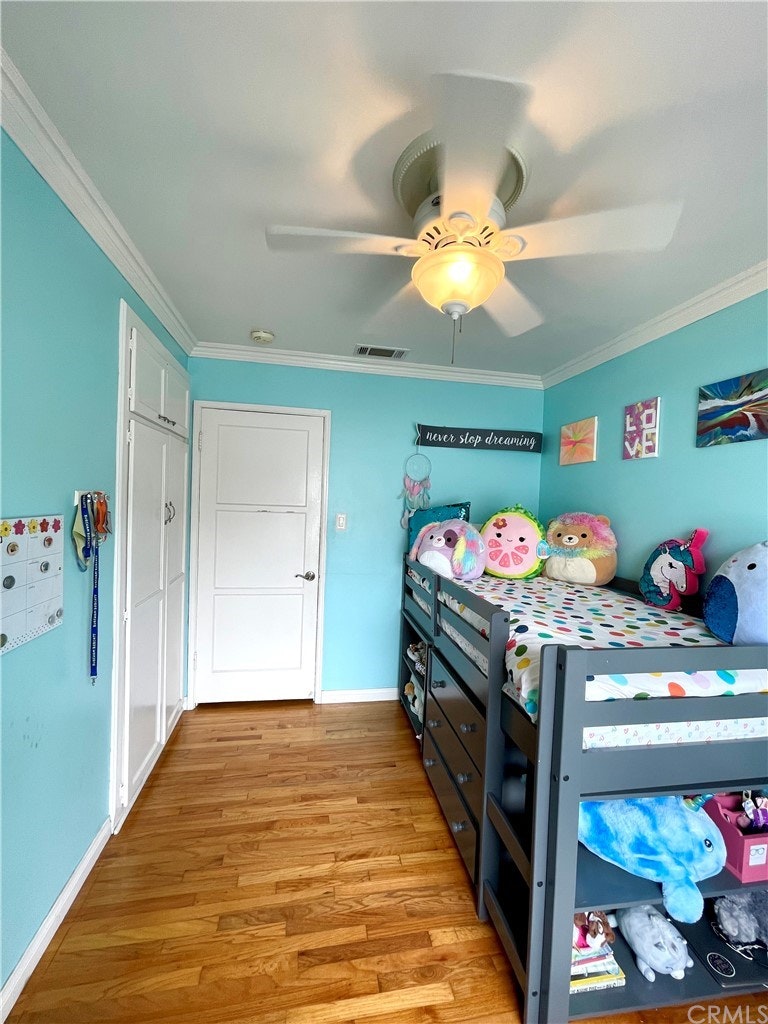 Photo 36 of 51 - 5807 E Monlaco Rd, Long Beach, CA 90808