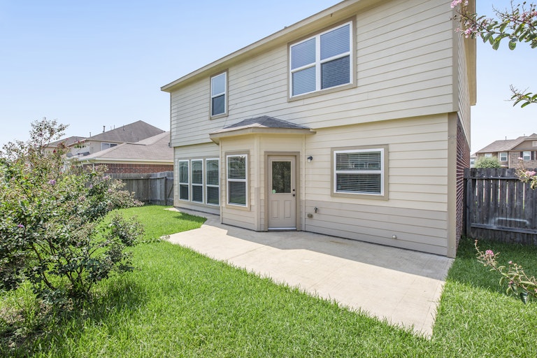 Photo 7 of 17 - 4930 Hackamore Brook Ct, Katy, TX 77449