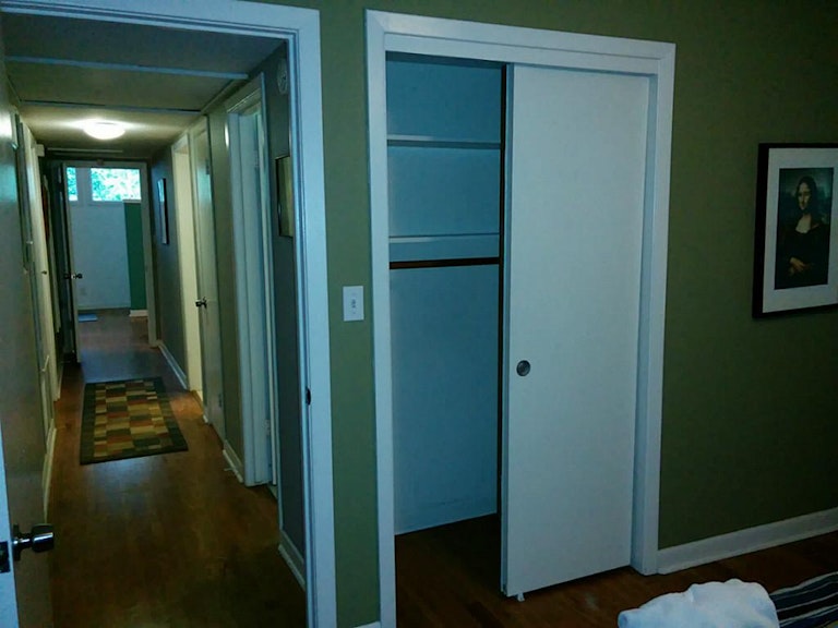 Photo 7 of 30 - 6326 Roos Rd, Houston, TX 77074