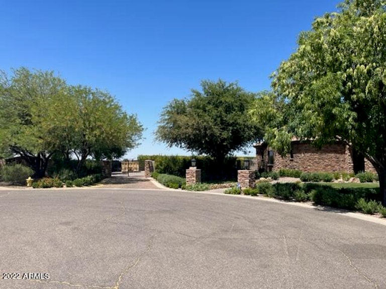 Photo 34 of 44 - 2026 E Avenida Del Valle Ct, Gilbert, AZ 85298
