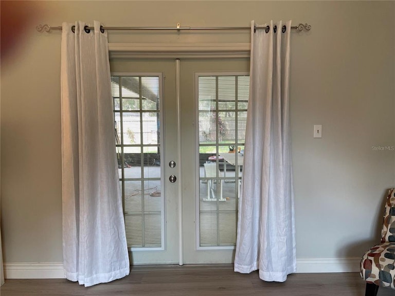 Photo 20 of 45 - 1306 Village Ct, Brandon, FL 33511