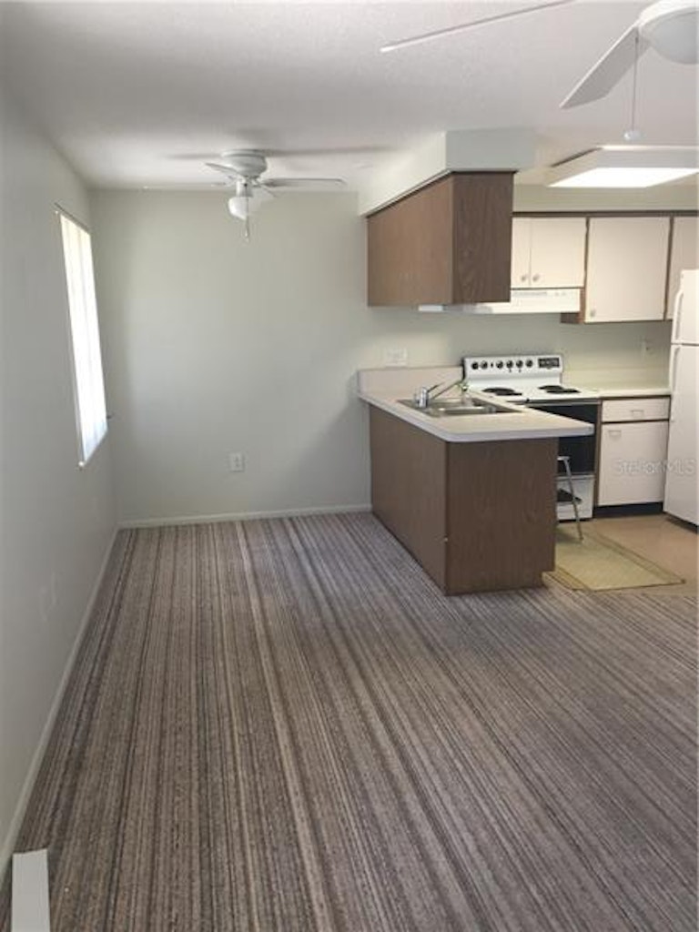 Photo 7 of 14 - 408 71st St Unit A, Holmes Beach, FL 34217