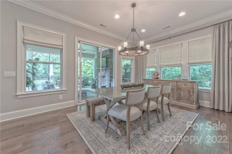Photo 14 of 48 - 509 Lacebark Elm Ct, Matthews, NC 28104