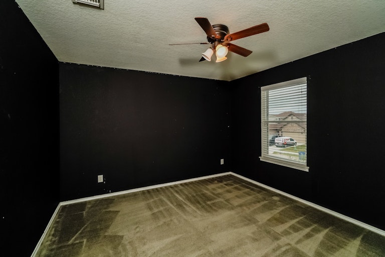 Photo 22 of 27 - 4213 Gale Mdws, New Braunfels, TX 78130
