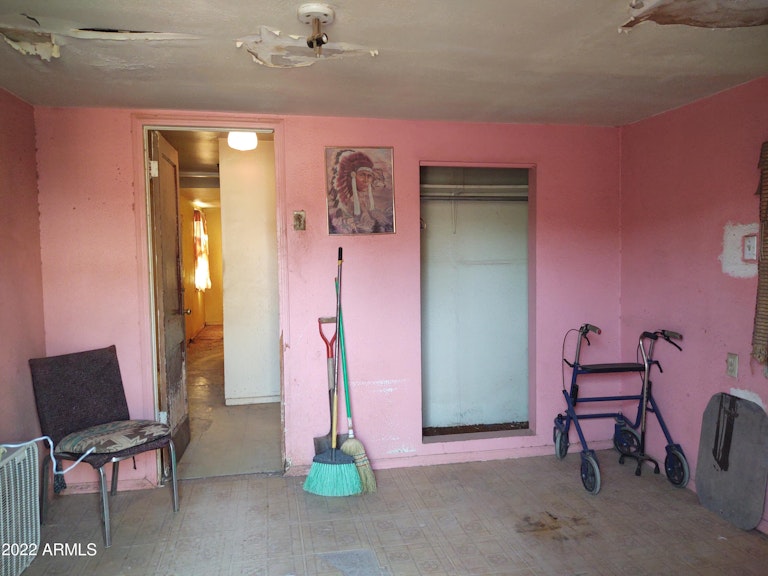Photo 9 of 20 - 3811 S 9th St, Phoenix, AZ 85040