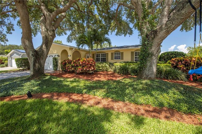 Photo 39 of 47 - 6041 16th Ln NE, Saint Petersburg, FL 33703