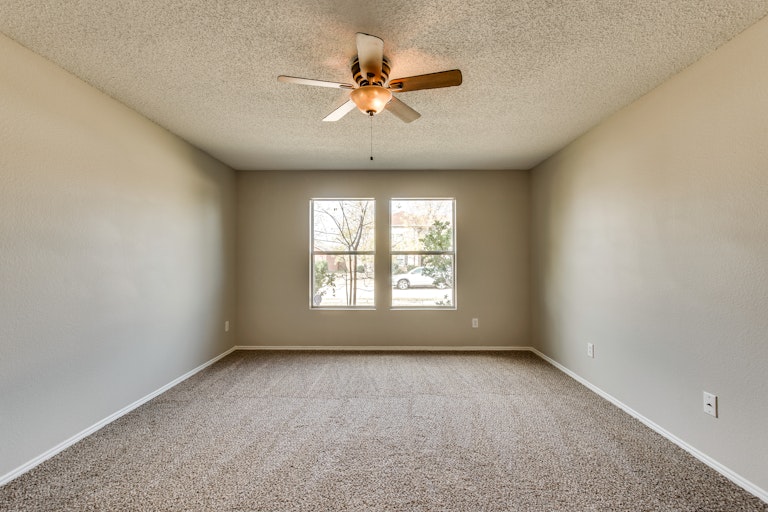 Photo 17 of 29 - 2810 Bissell Way, Wylie, TX 75098