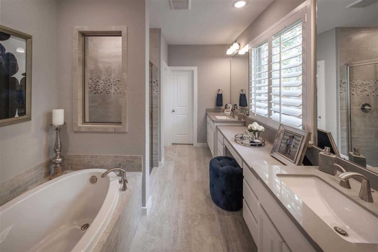 Photo 17 of 43 - 16818 Ramsay Cascades Dr, Humble, TX 77346
