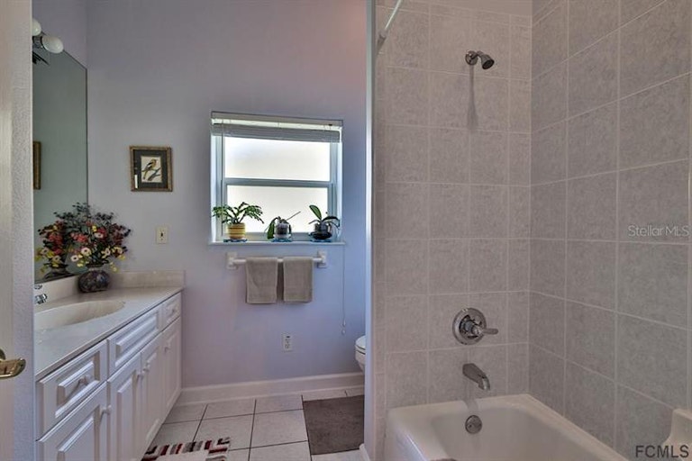 Photo 42 of 57 - 29 Clermont Ct, Palm Coast, FL 32137