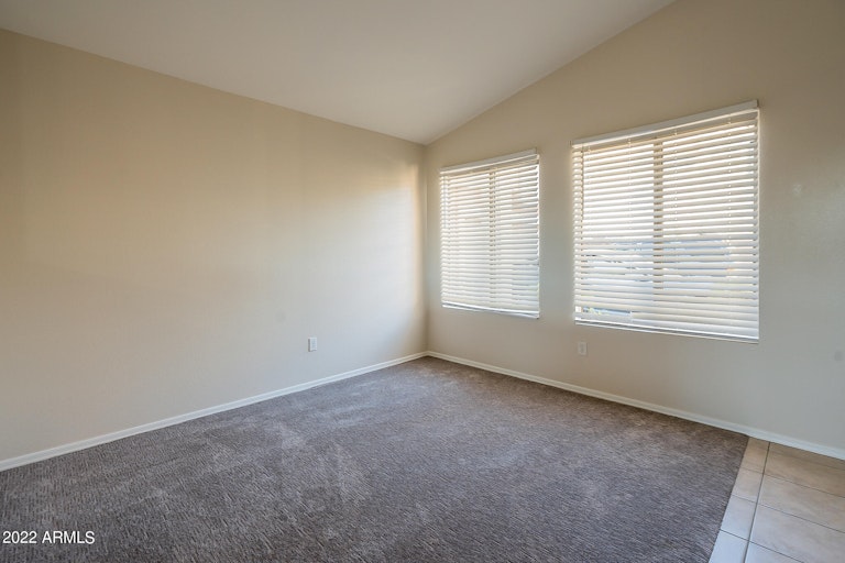 Photo 3 of 37 - 4036 E Melinda Ln, Phoenix, AZ 85050