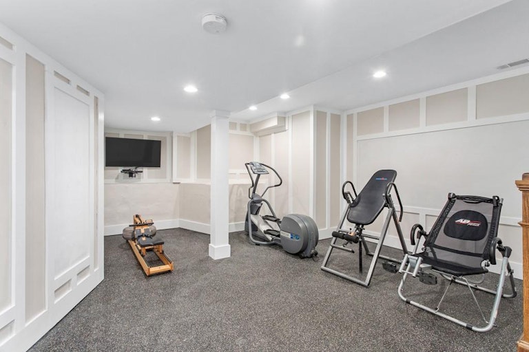Photo 47 of 77 - 4268 Woodland Brook Dr SE, Atlanta, GA 30339