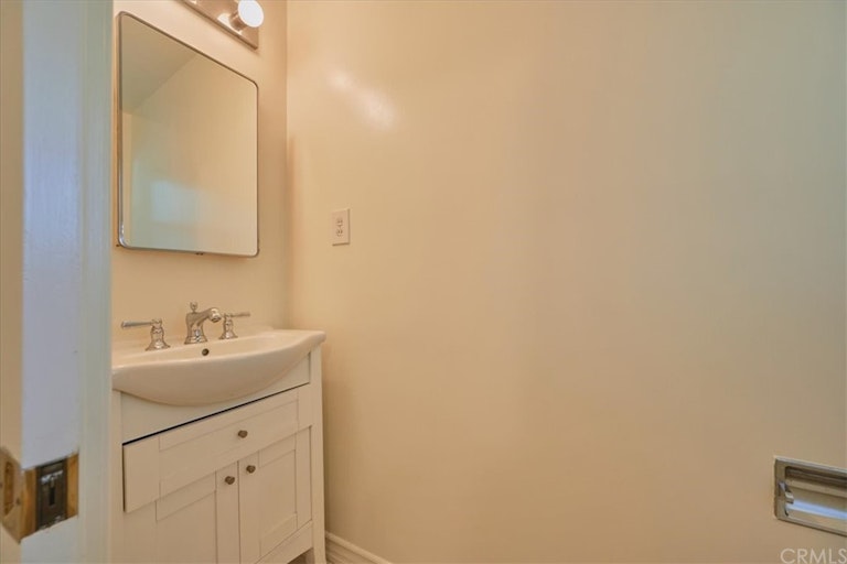 Photo 53 of 53 - 2120 Pinehurst St, Glendora, CA 91741