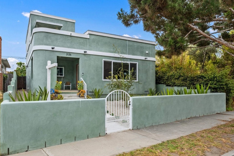 Photo 1 of 41 - 3136 Stanford Ave, Marina Del Rey, CA 90292