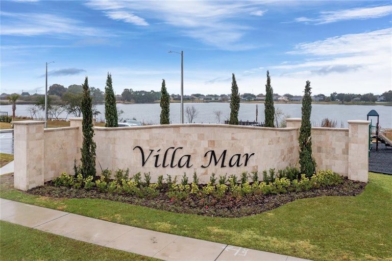 Photo 19 of 19 - 2008 Carnostie Rd, Winter Haven, FL 33884