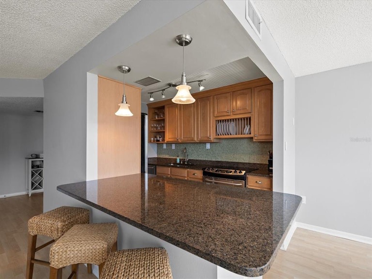 Photo 12 of 60 - 660 Island Way #502, Clearwater Beach, FL 33767