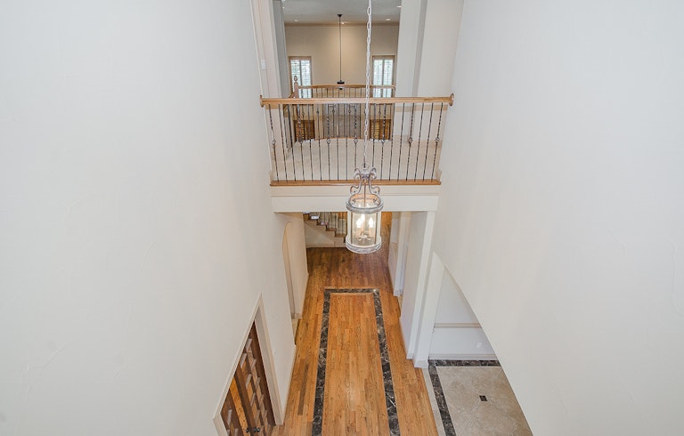 Photo 35 of 47 - 3006 Queen Ann Ct, Arlington, TX 76001