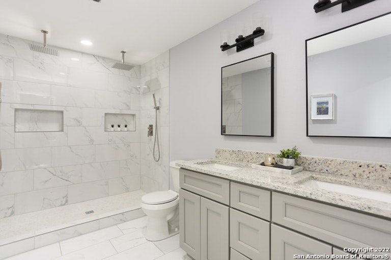 Photo 15 of 34 - 1511 Texas Ave, San Antonio, TX 78201