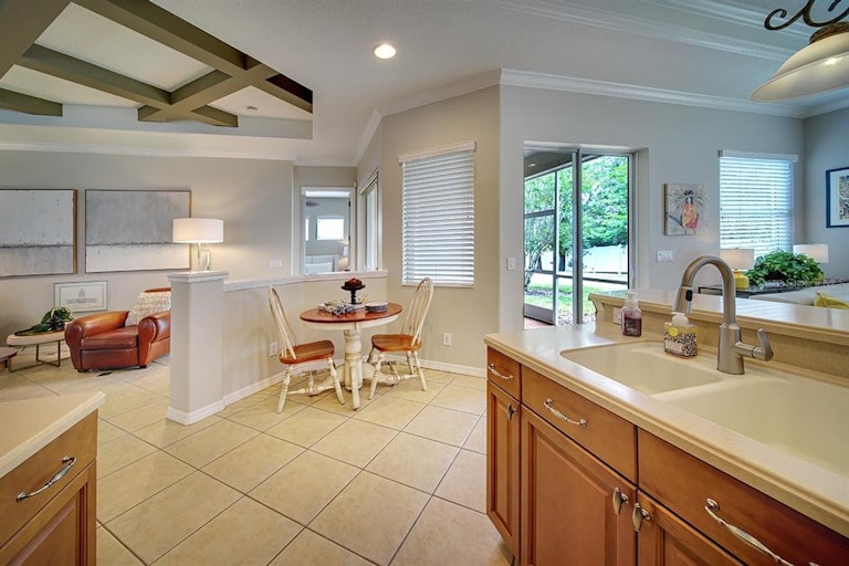Photo 15 of 55 - 12143 Maple Ridge Dr, Parrish, FL 34219