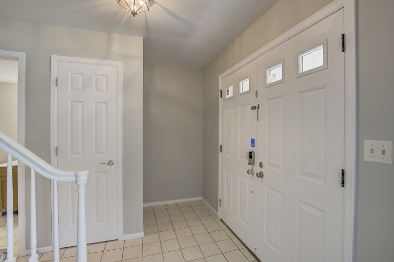 Photo 8 of 34 - 9491 W Hialeah Pl, Littleton, CO 80123