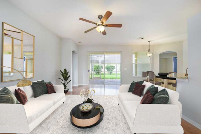 Photo 2 of 19 - 10610 Weybridge Dr, Tampa, FL 33626
