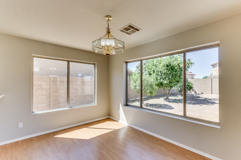 Photo 15 of 31 - 7010 W Aire Libre Ave, Peoria, AZ 85382