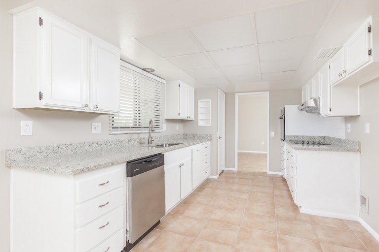 Photo 3 of 27 - 20406 N 124th Dr, Sun City West, AZ 85375