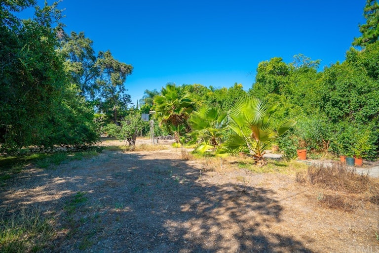Photo 22 of 25 - 2401 S 3rd Ave, Arcadia, CA 91006